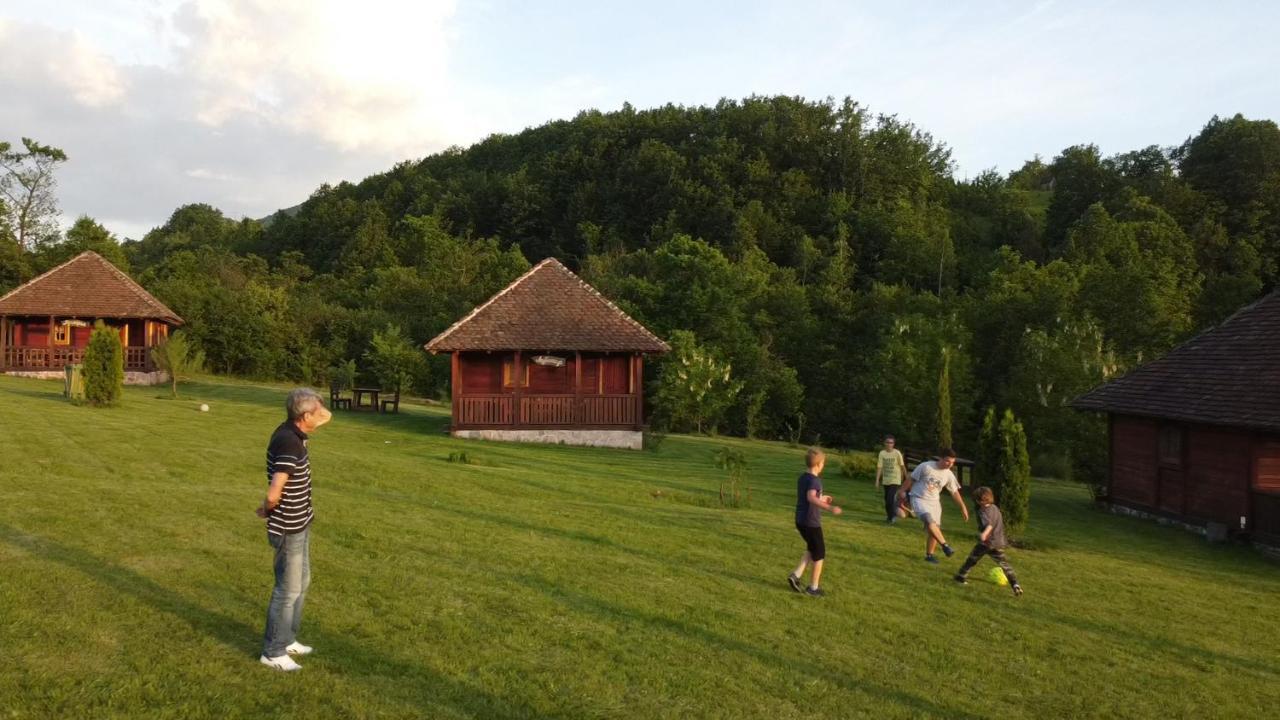 Etno Village Gostoljublje Kosjeric Luaran gambar